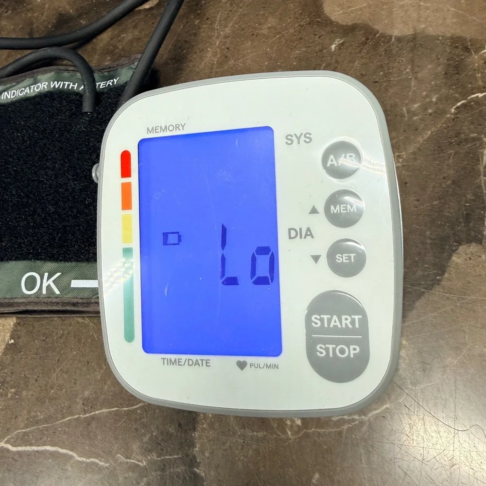 Up & Up Blood Pressure Monitor Mint TMB-1490-CS Digital Upper Arm Cuff‎